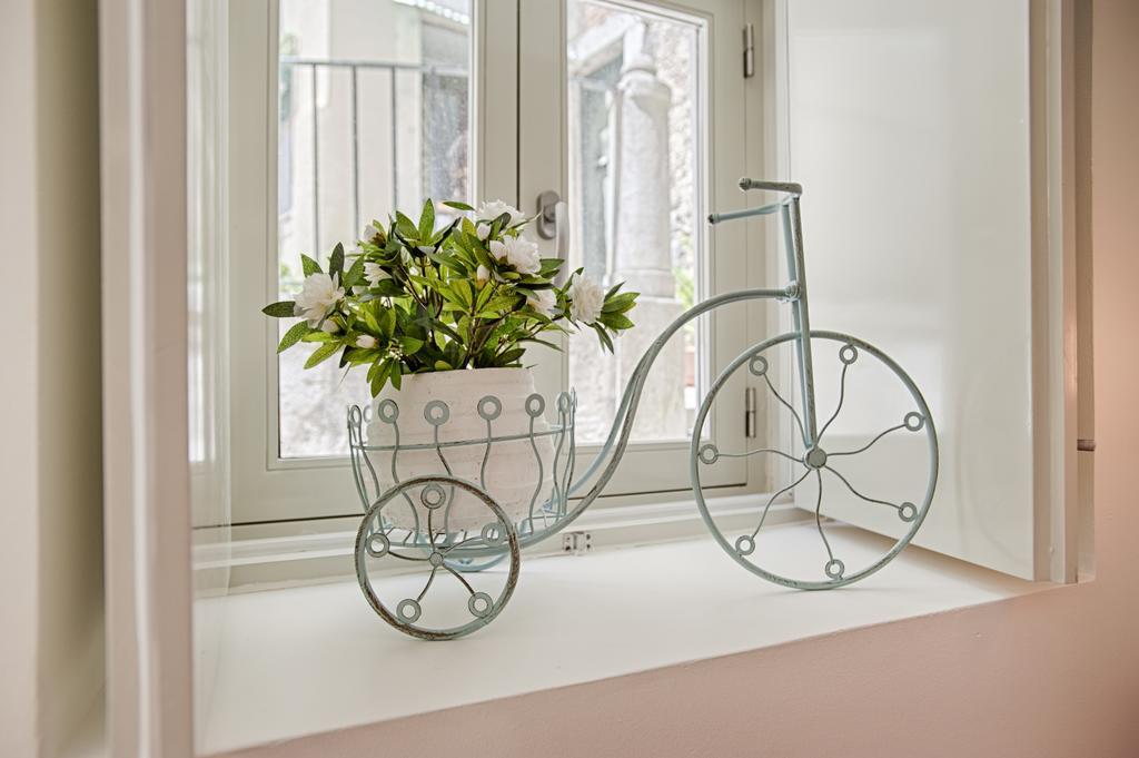 Bmyguest - Alfama Boutique Apartment Lisboa Eksteriør billede